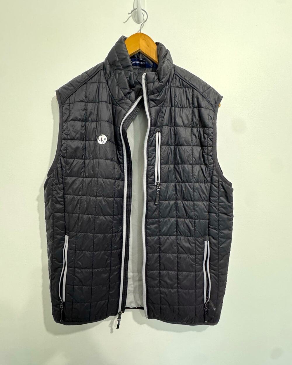 Cutter & Buck Mens Black Quilted Full Zip Vest Insulated Lined Size M #1063